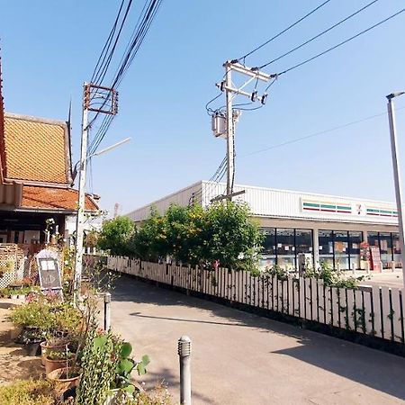 Tonwai Modern Place Phitsanulok Extérieur photo