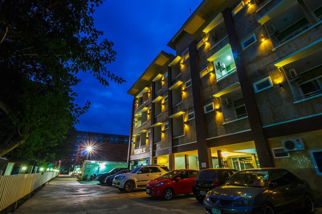 Tonwai Modern Place Phitsanulok Extérieur photo