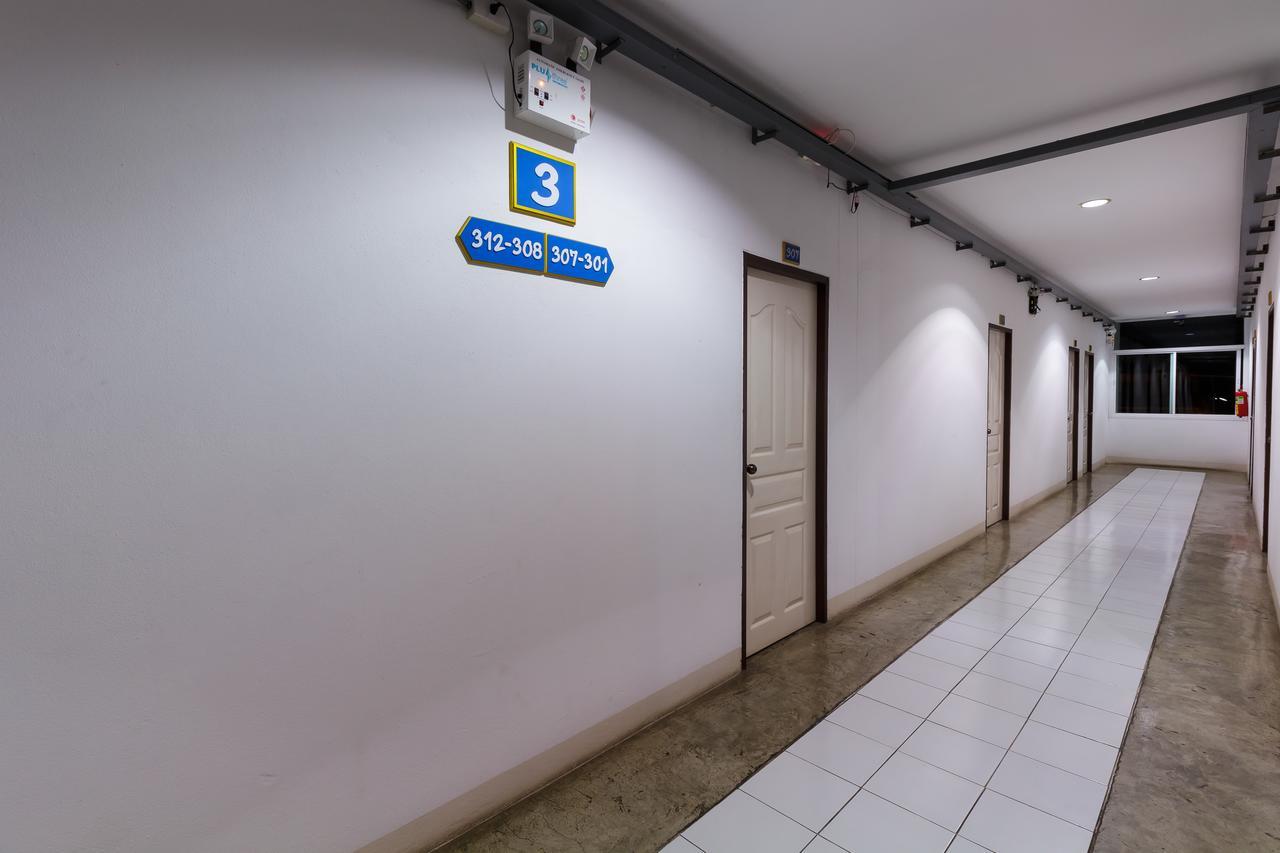 Tonwai Modern Place Phitsanulok Extérieur photo
