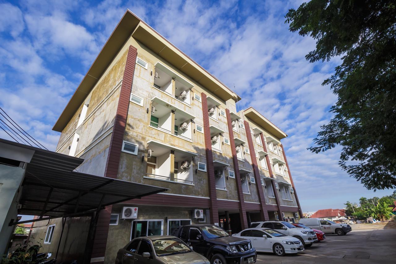Tonwai Modern Place Phitsanulok Extérieur photo